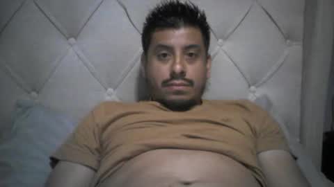 Snapshot of rolandof2009 chatting on 10, 9, 2025 rolando online show from 10, 9, 2025