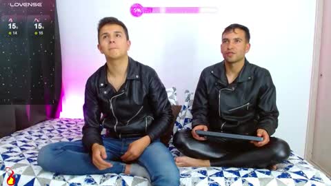 rolos_hot32 online show from 4, 12, 2024