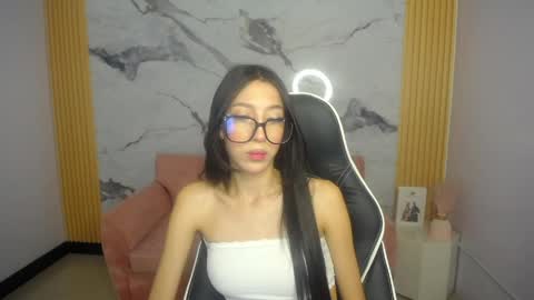 Roma  online show from 10, 4, 2026