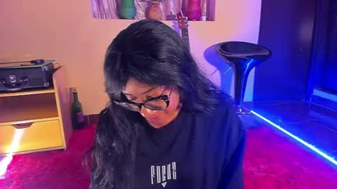 Snapshot of romantic_stargirl chatting on 8, 12, 2024 Is A Belle online show from 8, 12, 2024