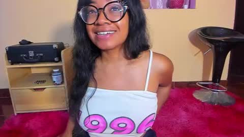 Snapshot of romantic_stargirl chatting on 16, 12, 2024 Is A Belle online show from 16, 12, 2024