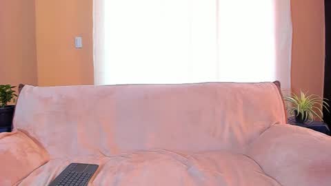 Snapshot of romantic_stargirl chatting on 28, 1, 2025 Is A Belle online show from 28, 1, 2025