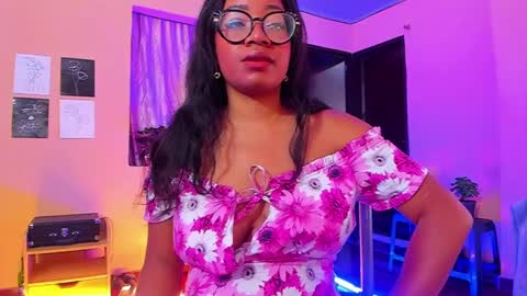 Snapshot of romantic_stargirl chatting on 25, 2, 2025 Is A Belle online show from 25, 2, 2025