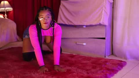 Snapshot of romantic_stargirl chatting on 9, 10, 2025 Is A Belle online show from 9, 10, 2025