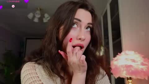 Snapshot of romanticsonya chatting on 22, 4, 2026 romanticsonya online show from 22, 4, 2026