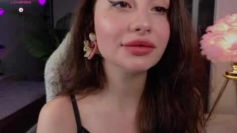 Snapshot of romanticsonya chatting on 27, 4, 2026 romanticsonya online show from 27, 4, 2026