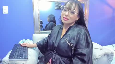 Romi  online show from 19, 1, 2025