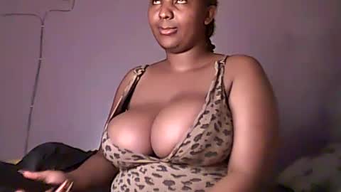 Romina 26 online show from 21, 6, 2026