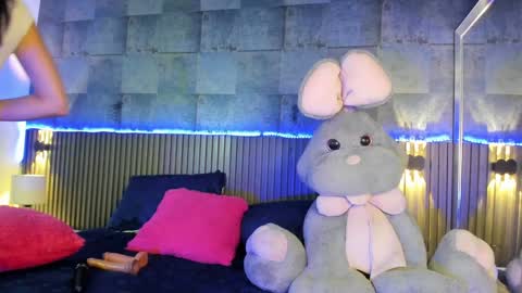 Rominna online show from 13, 1, 2025