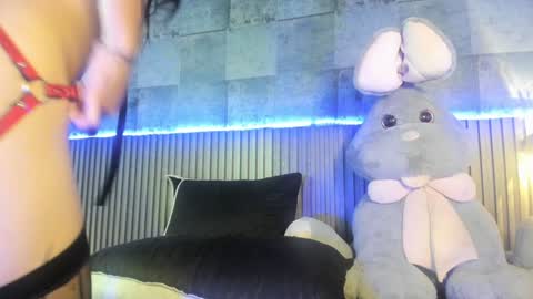 Rominna online show from 5, 2, 2025