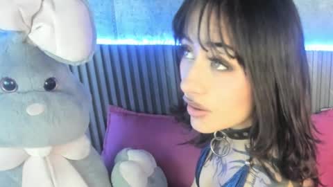 Rominna online show from 10, 2, 2025