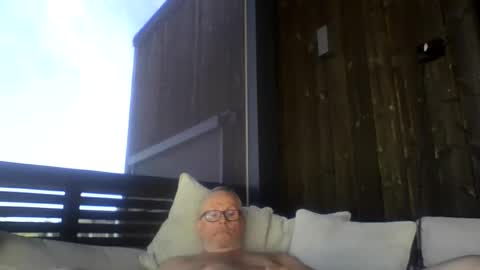 Snapshot of romsnord1318298640130563 chatting on 12, 7, 2026 HIALL online show from 12, 7, 2026