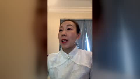 Snapshot of rongrong0329 chatting on 1, 6, 2026 sui sui online show from 1, 6, 2026