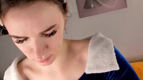 Snapshot of ronnie_rav chatting on 21, 12, 2025 Ronnie online show from 21, 12, 2025