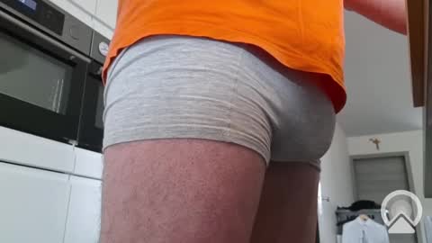 ronny8_5 online show from 12, 12, 2024