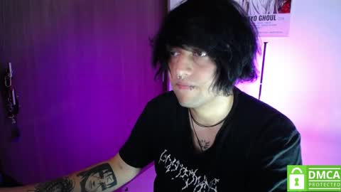 Snapshot of room_hot_x chatting on 13, 11, 2025 ken online show from 13, 11, 2025