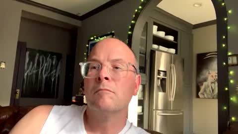 roomiesundies69 online show from 13, 2, 2026