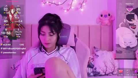 Snapshot of roose_eva chatting on 28, 7, 2026 roose eva online show from 28, 7, 2026