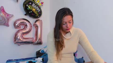    online show from 6, 1, 2025