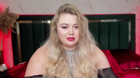 Snapshot of rosa1ia chatting on 5, 2, 2025 Chloe online show from 5, 2, 2025