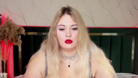Snapshot of rosa1ia chatting on 6, 3, 2025 Chloe online show from 6, 3, 2025