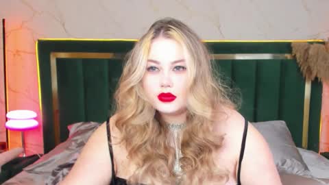 Snapshot of rosa1ia chatting on 7, 2, 2026 Chloe online show from 7, 2, 2026