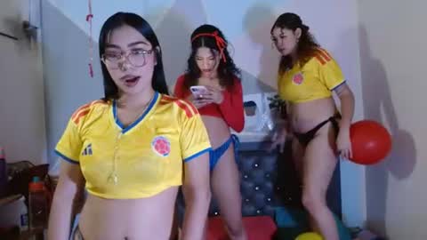 rosa_woolf online show from 27, 6, 2026