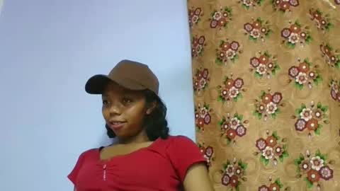 Snapshot of rosah225127 chatting on 23, 4, 2026 rosah225127 online show from 23, 4, 2026
