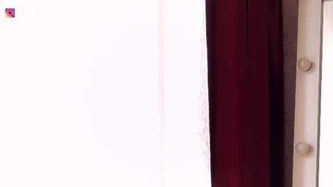 Snapshot of rosaliefetish chatting on 20, 9, 2025 Rosalie online show from 20, 9, 2025