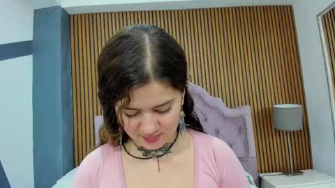 Snapshot of rosalinegrey chatting on 29, 9, 2025 Rosaline Grey online show from 29, 9, 2025