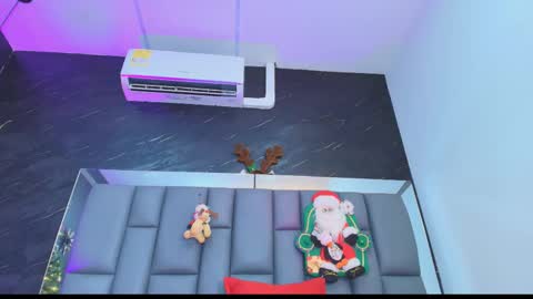 Snapshot of rosana_gomez chatting on 28, 11, 2025 rosana_gomez online show from 28, 11, 2025