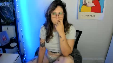 Snapshot of rose257044 chatting on 26, 7, 2026 rose257044 online show from 26, 7, 2026