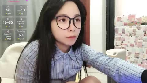 Snapshot of rose6688 chatting on 17, 2, 2025 rose online show from 17, 2, 2025