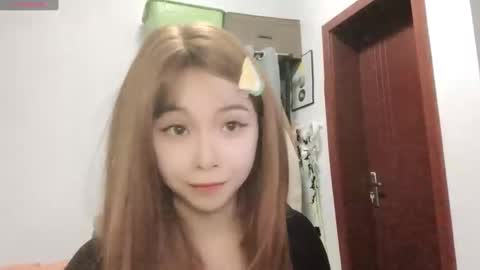 Snapshot of rose6688 chatting on 10, 3, 2025 rose online show from 10, 3, 2025