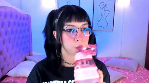 Snapshot of rose_72 chatting on 23, 9, 2025 Ally online show from 23, 9, 2025