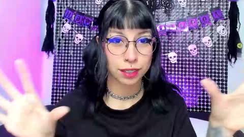 Snapshot of rose_72 chatting on 18, 10, 2025 Ally online show from 18, 10, 2025