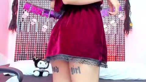 Snapshot of rose_72 chatting on 19, 10, 2025 Ally online show from 19, 10, 2025