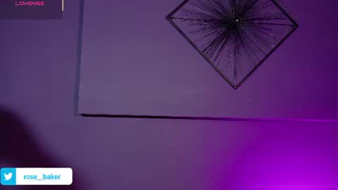 Snapshot of rose_baker_ chatting on 23, 7, 2026 ROSE BAKER online show from 23, 7, 2026