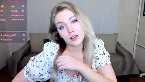 Snapshot of rose_brooks chatting on 30, 1, 2025 Rose but u can call me princess online show from 30, 1, 2025