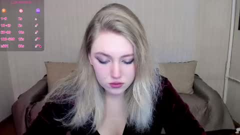 Snapshot of rose_brooks chatting on 5, 2, 2025 Rose but u can call me princess online show from 5, 2, 2025