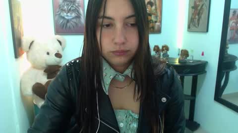 Rose online show from 24, 2, 2025
