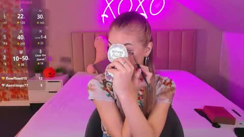 Kimberlly online show from 12, 11, 2025