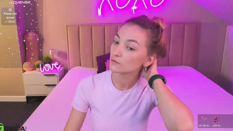 Kimberlly online show from 8, 6, 2026