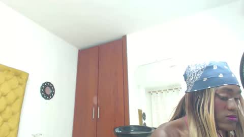 Snapshot of rose_valentiine chatting on 19, 3, 2026 rose_valentiine online show from 19, 3, 2026