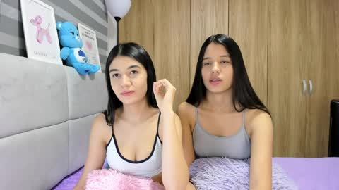 Rose y Miah online show from 1, 4, 2026