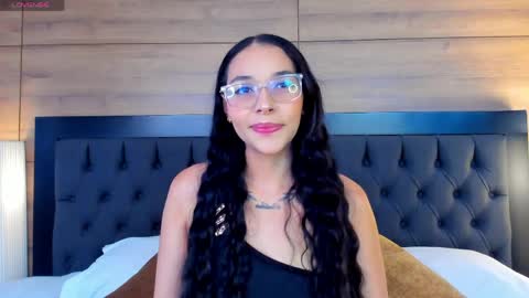 Snapshot of roseaurora chatting on 5, 4, 2026 roseaurora online show from 5, 4, 2026