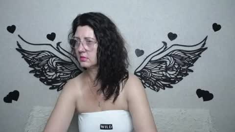 Snapshot of rosehille chatting on 5, 7, 2026 RoseHille online show from 5, 7, 2026
