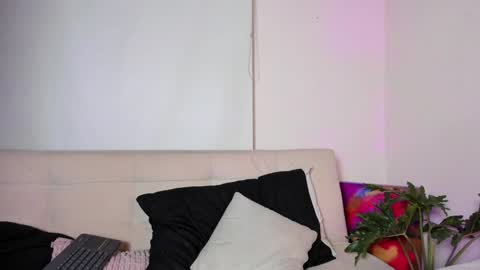 Lyla OF roselinedior online show from 3, 12, 2024