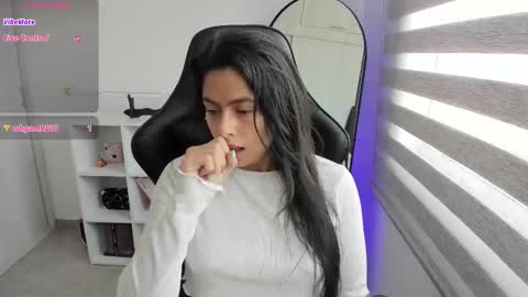 Snapshot of roseparis chatting on 28, 10, 2025 Nat online show from 28, 10, 2025