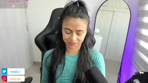 Snapshot of roseparis chatting on 19, 1, 2026 Nat online show from 19, 1, 2026